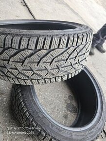 225/40 r18