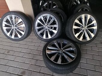 Letná sada Bridgestone Turanza 215/40 R17 Seat  5x100 R17