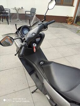 Yamaha NMax 125