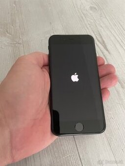 iPhone SE 2022 black 64 GB