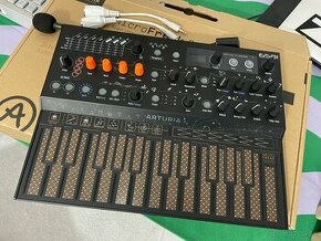 Arturia MicroFreak Stellar LE