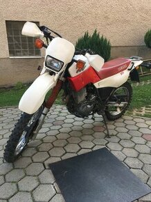 YAMAHA XT 500