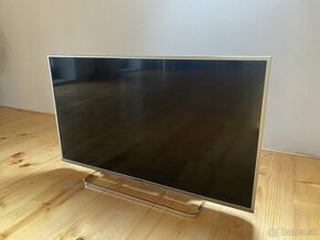 Predám LED smart tv Panasonic 40”-100 cm