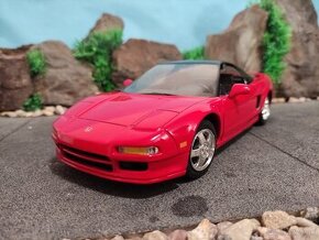 prodám model 1:18 Honda NSX