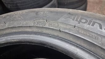 Michelin 215/55r17 zimné