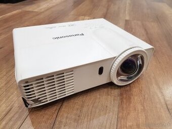 Panasonic PT-TW240E