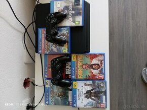 PS4+2ovladace a 6 hrier