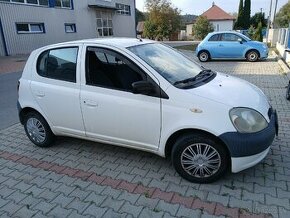 Toyota Yaris 1.0 vvti - 1