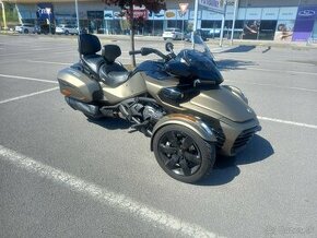 Can-am spyder - 1