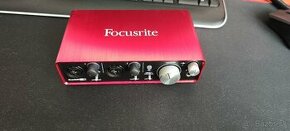 Focusrite Scarlett 2i2 nefunkčná na opravu