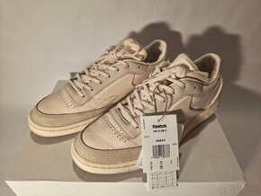 Reebok x Victoria Beckham Club C