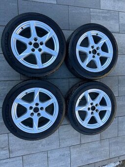 Predam Elektróny Audi 215/55 R17