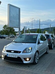 FORD FIESTA ST150