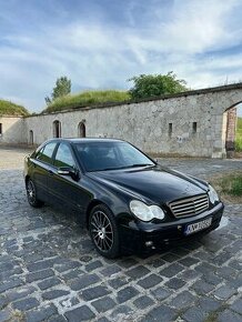 Mercedes-Benz C trieda Sedan 280 V6 170kw Elegance M6