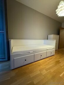 Rozervocane: Rozkladacia postel Hemnes Ikea - 1