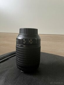 Nikon AF-S 55-200mm f/4-5.6G IF-ED DX VR