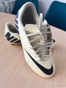 Detské kopačky Nike Mercurial EU36,5/UK4/23,5 - 1