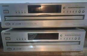 ONKYO. Predám 1x tunner a 2x cd meniče.