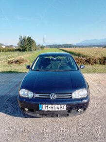 Volkswagen Golf 1.6 Highline