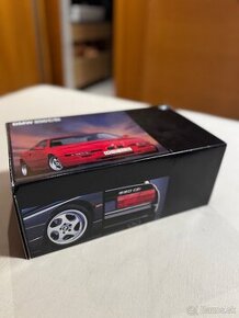 Bmw 850 CSi 1:18