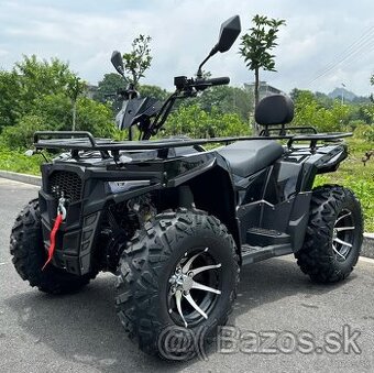 poľovnícka pracovná 4x4 elektro štvorkolka