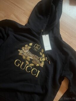 gucci tiger Gold