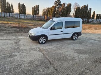 Predam opel combo 1.7Dti