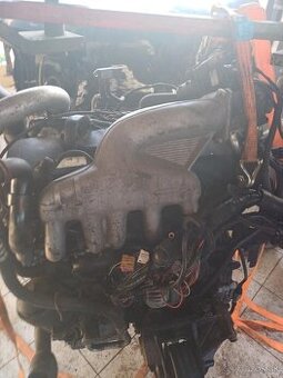 Motor VW Transporter t5 2.5