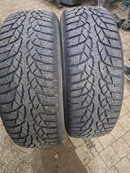 Nokian 215/60 R17 - 1