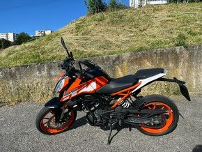 KTM DUKE 125 R.v. 2019 - 1