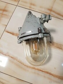 Industrialna lampa,svetlo,luster