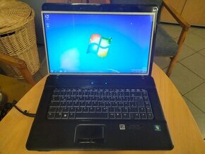 predám na opravu , diely notebook Hp Compaq 615