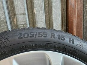 1 ks takmer nová zimná pneu Continental - 205/55 r16 - 1