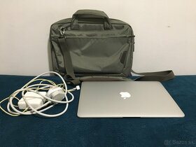 MacBook Air (Early 2015)