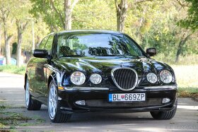 Jaguar S-type 4.0 V8