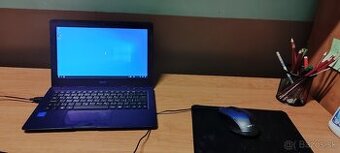 Predám notebook Acer