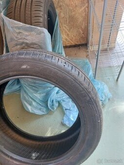 Pneumatiky 215/50R 18 92V