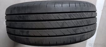 Letné pneumatiky GOODYAER 215/55 R17 94 W