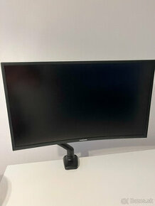 Samsung LC27FG73FQUXEN monitor prehnutý