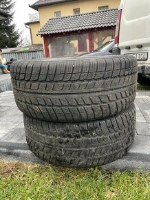 Predam 255/45 R18 zimne pneumatiky