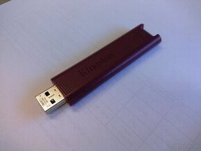 USB Kingston DataTraveler 1TB