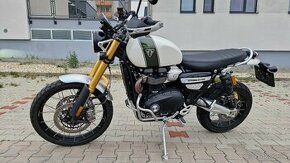 Triumph Scrambler 1200 XE - 1800km, ako nová