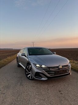 VW ARTEON SHOOTING BRAKE R-LINE 2.0TDi