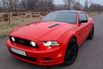 Ford Mustang GT 5.0 V8 - 1