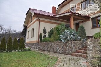 Na predaj vila s bazénom a saunou v tichej lokalite, Krčava - 1