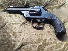 Predam historicky revolver SMITH&WESSON BEZ ZBROJAKU a regis