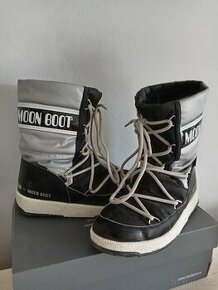 Moon Boot, Converse, Tommy Hilfiger - 1