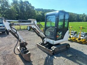 Minibagr Bobcat 322 D