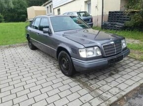 MERCEDES BENZ SE 126 2.5 V8