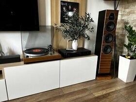 Gramofón Thorens s individualnym dizajnom